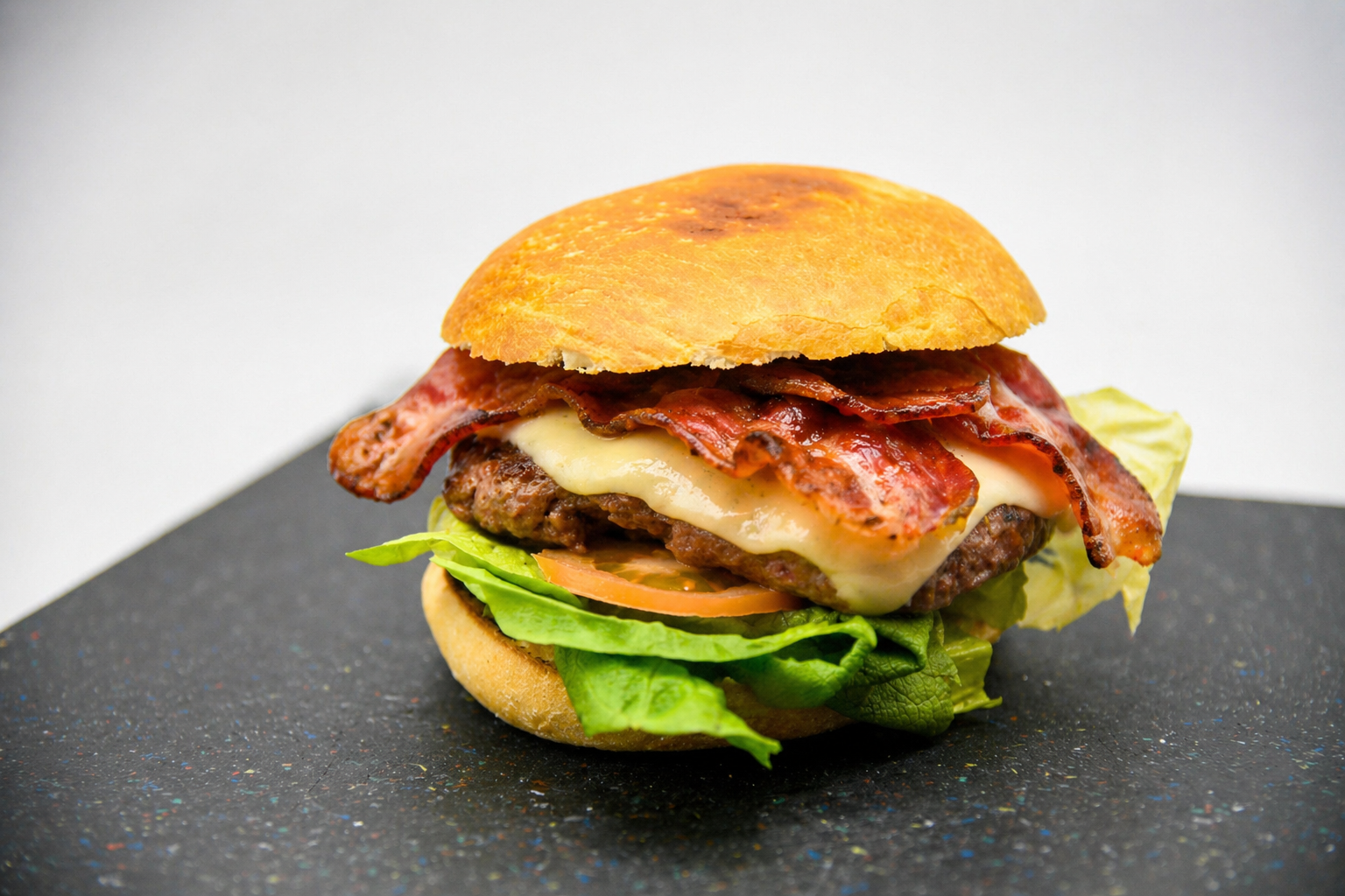 QUADR8 CON PANCETTA E PROVOLA